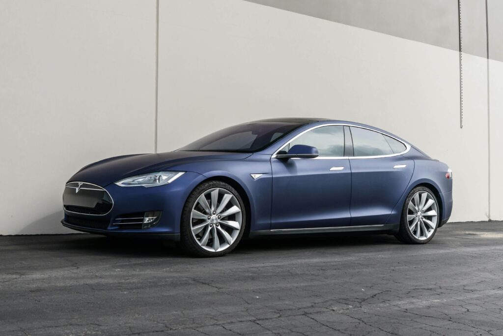 Tesla model S – opis auta